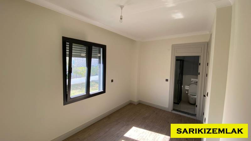 Edremit Altınoluk Mah`da5+1  Villa. - 24